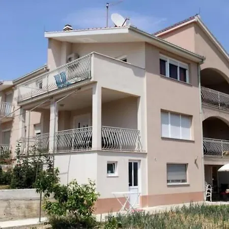Apartmant Milan Trogir Exterior foto